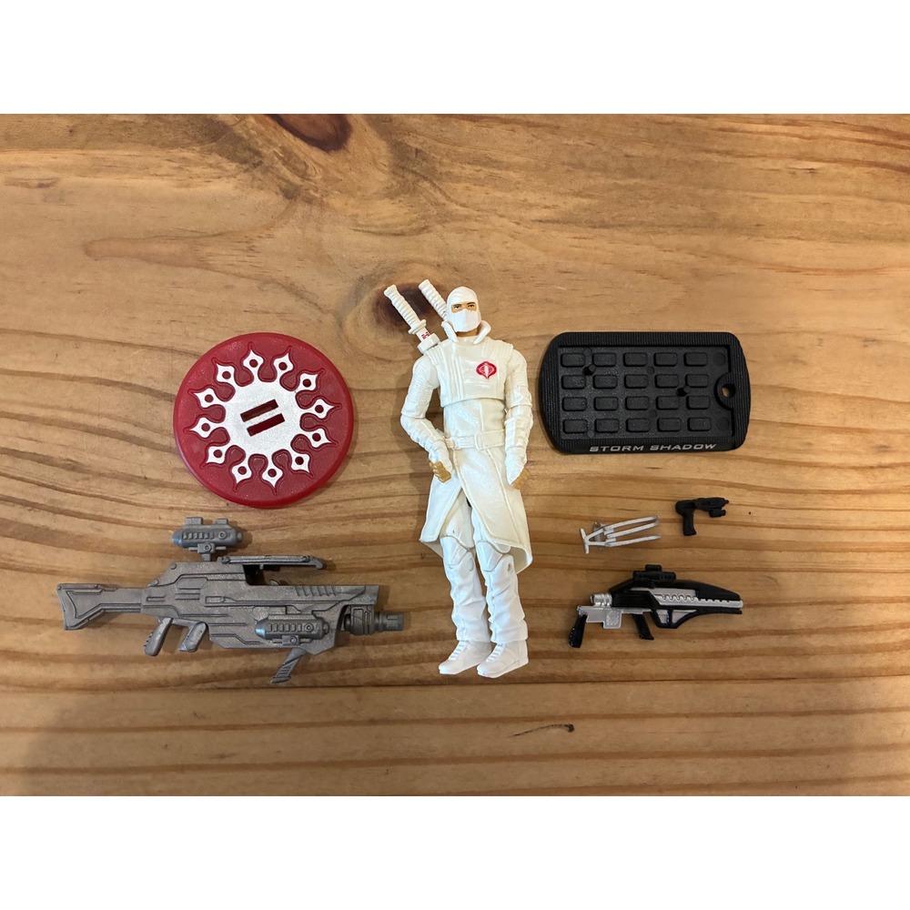 GI Joe 2009 Storm Shadow v32 Rise of Cobra Hasbro Action Figure with Accessories